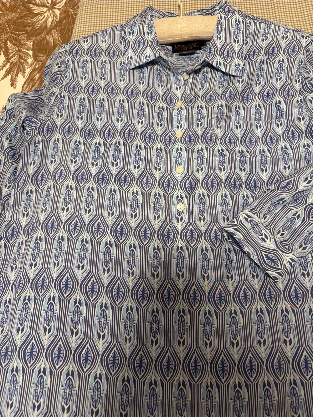 Pendleton Blue & White Geometric Button-Front Shirt